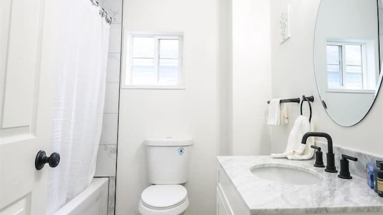 Photo of Bathroom in West Central