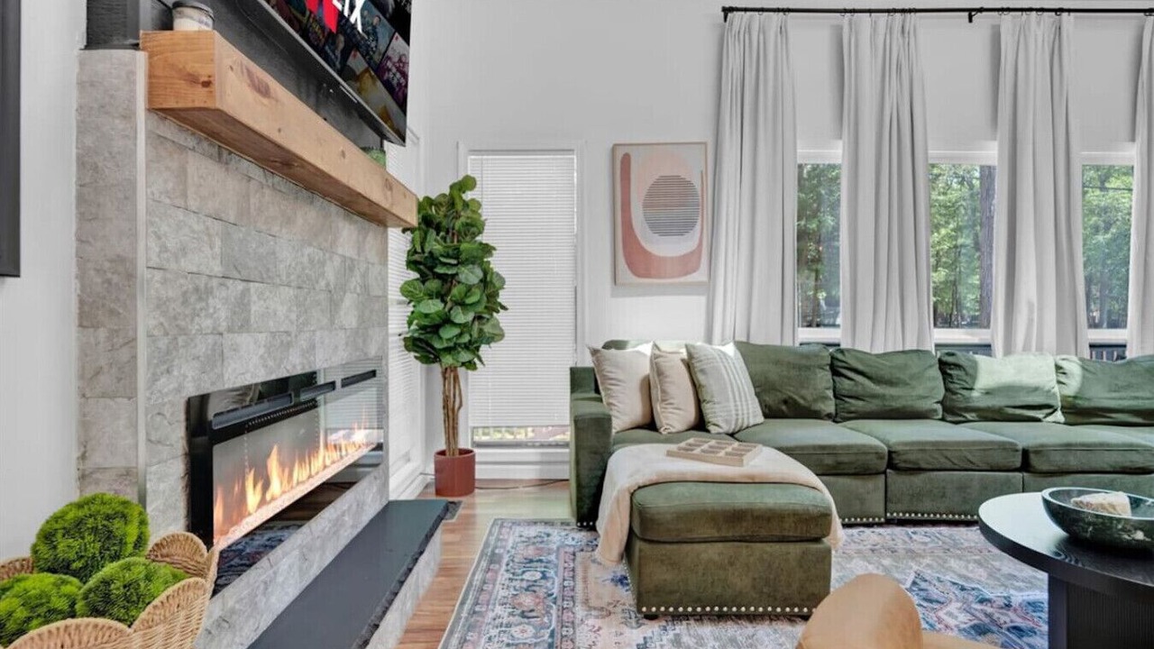 Photo of Livingroom in East Stroudsburg