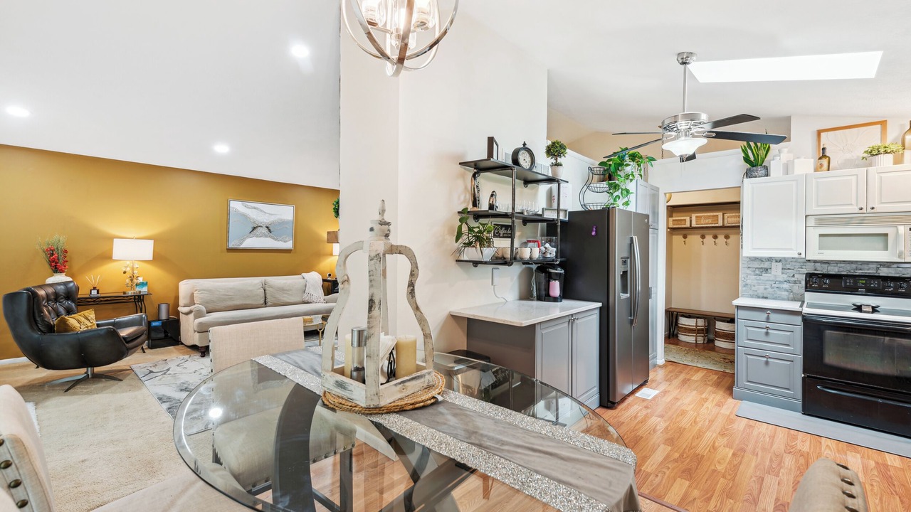 Photo of Kitchen in Roselawn Finance