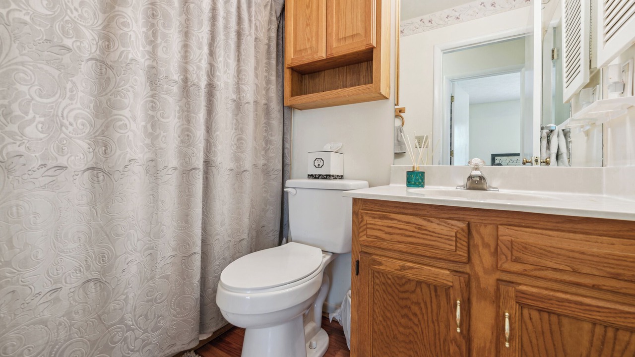 Photo of Bathroom in Roselawn Finance