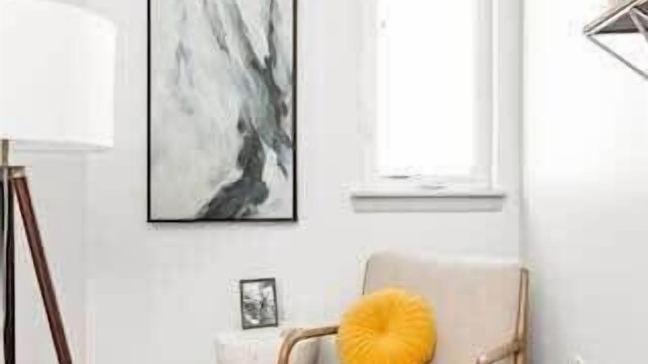 Photo of Livingroom in Lockerbie Square
