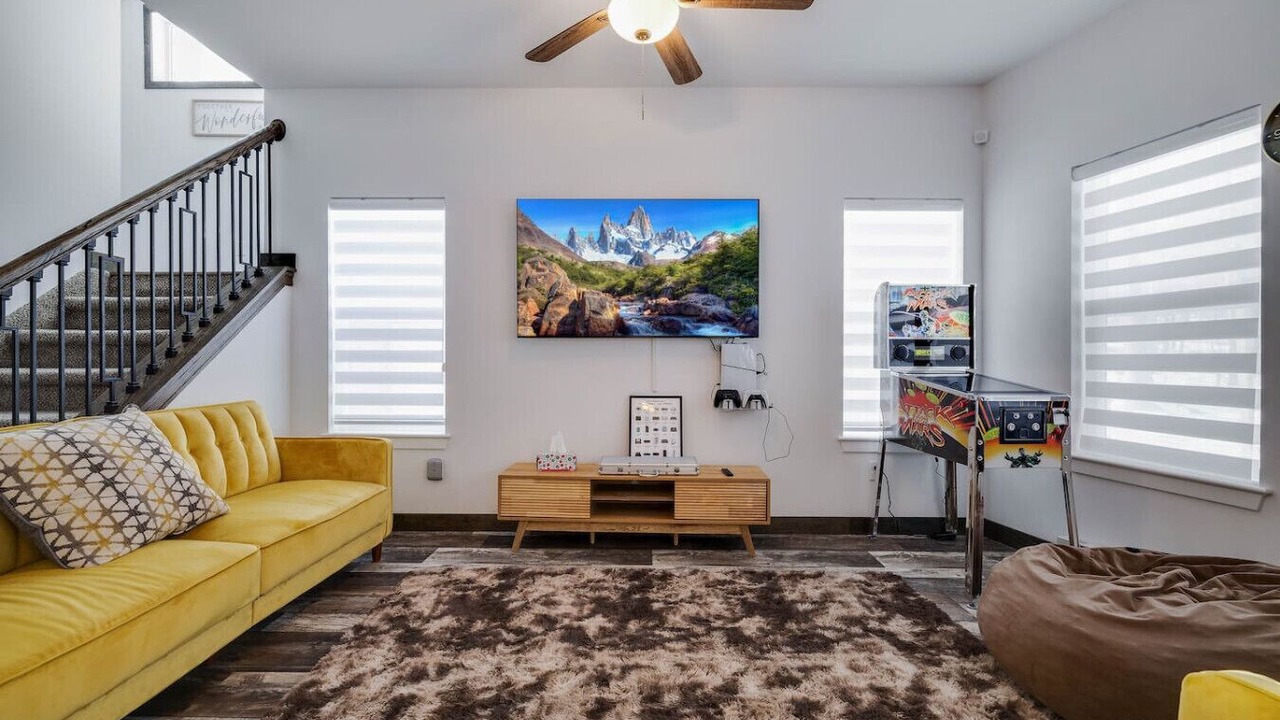 Photo of Livingroom in Lackawaxen