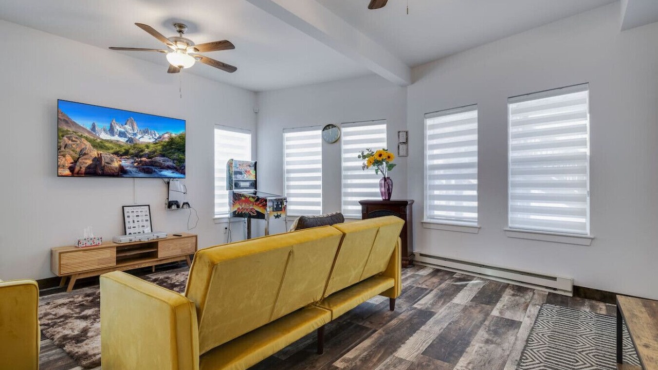 Photo of Livingroom in Lackawaxen