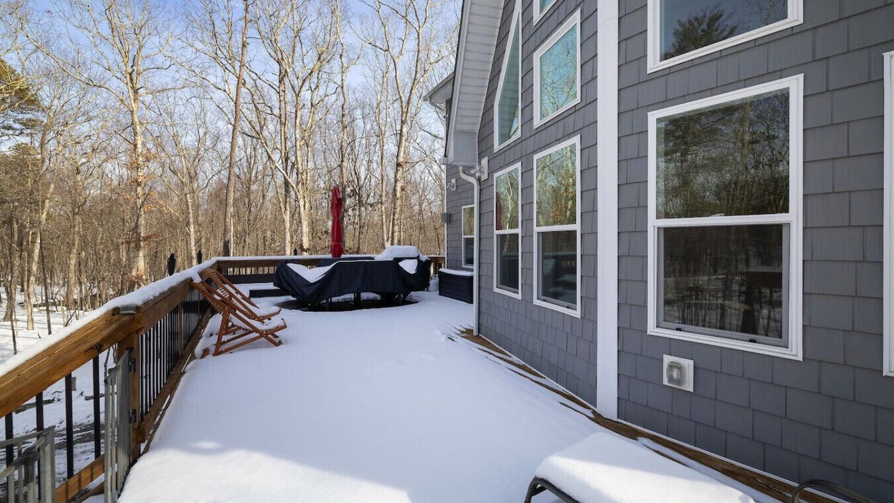 Photo of Patio Balcony in Lackawaxen