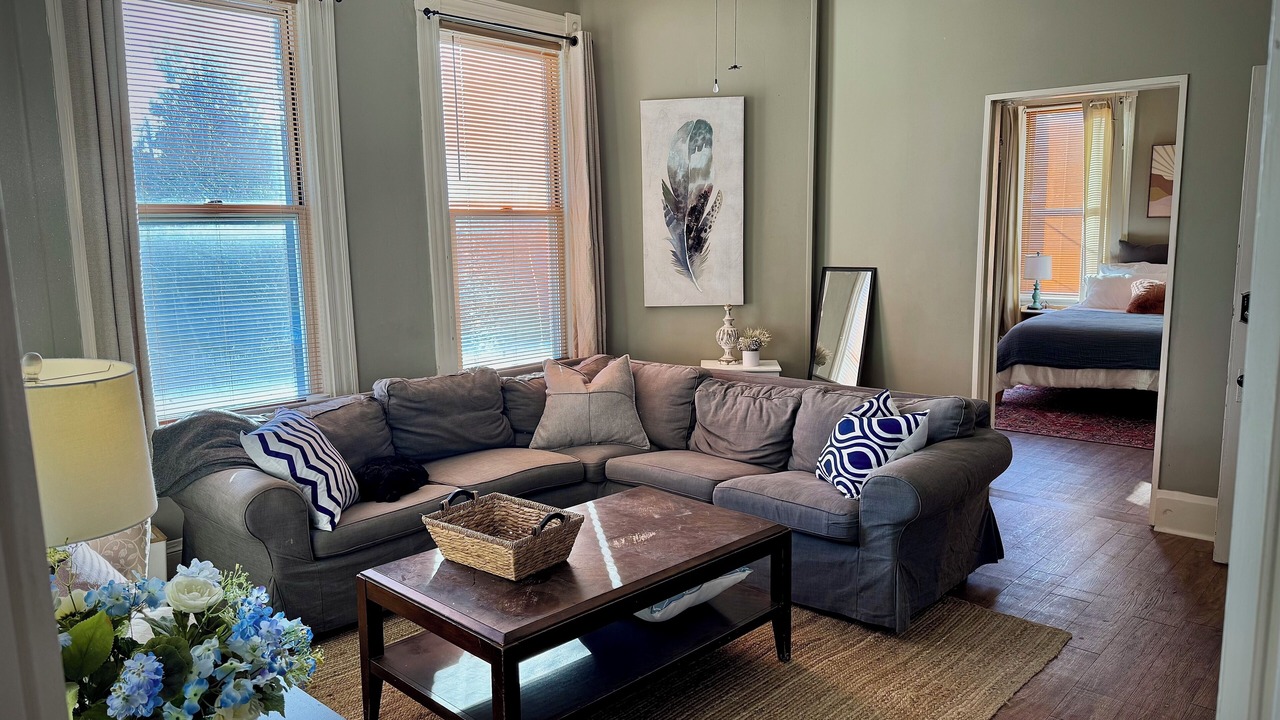 Photo of Livingroom in Walnut Hills