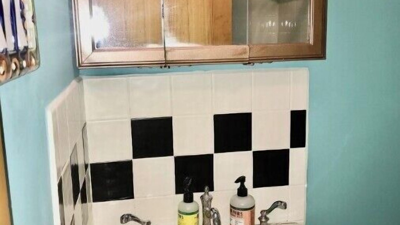Photo of Bathroom in Washington Square West