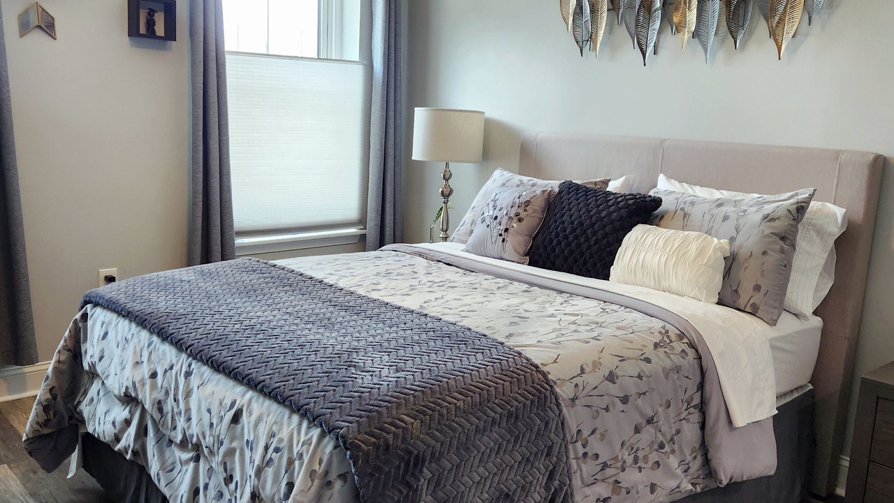 Photo of Bedroom in Downtown Baltimore