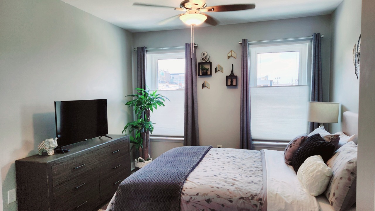 Photo of Bedroom in Downtown Baltimore