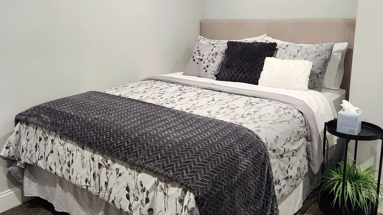 Photo of Bedroom in Downtown Baltimore