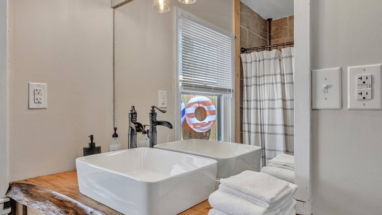 Photo of Bathroom in Cardiff