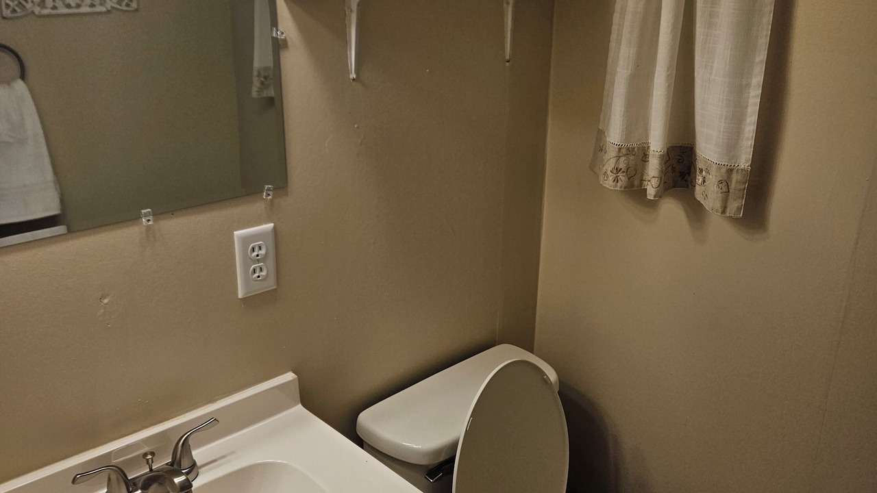 Photo of Bathroom in Glen Burnie