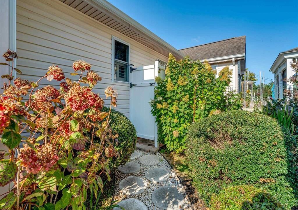 Photo of Others in Admiral Estates