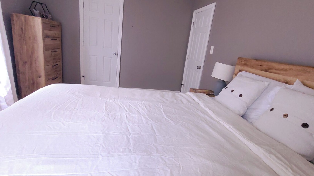 Photo of Bedroom in Brewster