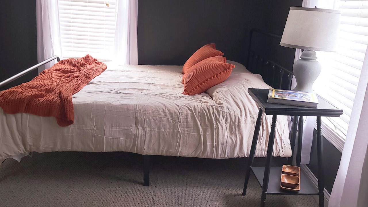 Photo of Bedroom in Brewster
