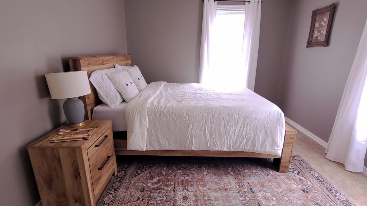 Photo of Bedroom in Brewster