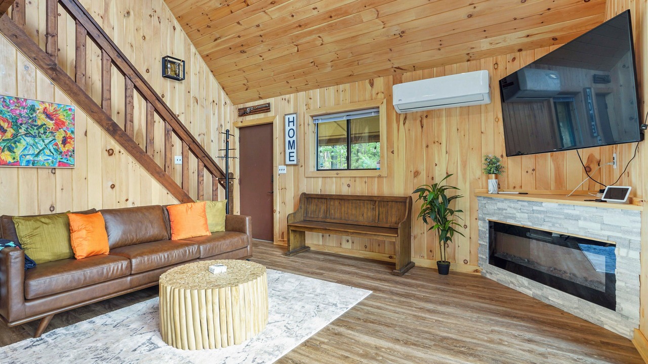 Photo of Livingroom in Bergton