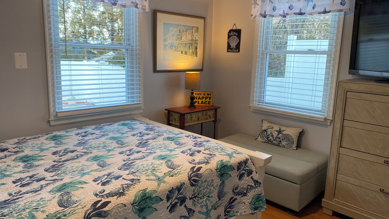 Photo of Bedroom in Issue