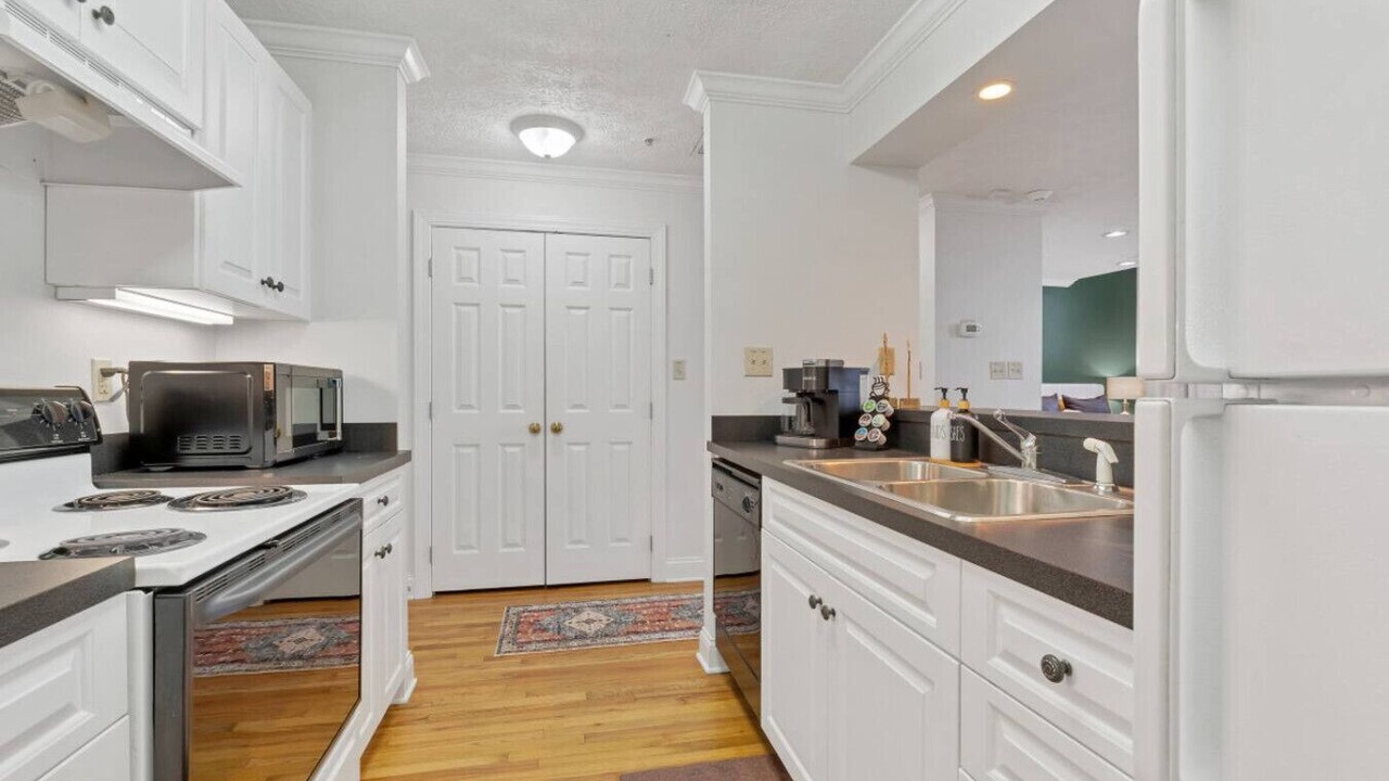 Photo of Kitchen in Maryville