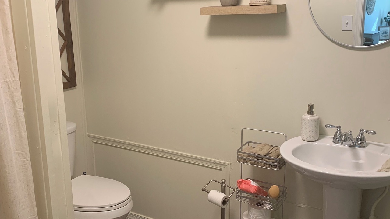 Photo of Bathroom in Blue Ridge Summit