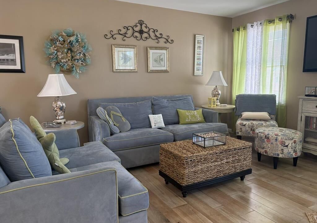 Photo of Livingroom in Dennisville