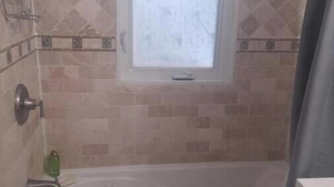 Photo of Bathroom in Brick