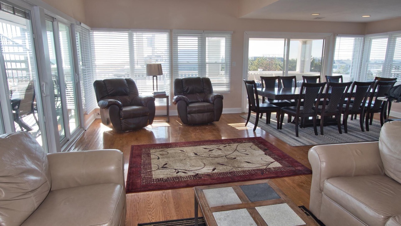 Photo of Livingroom in Loveladies