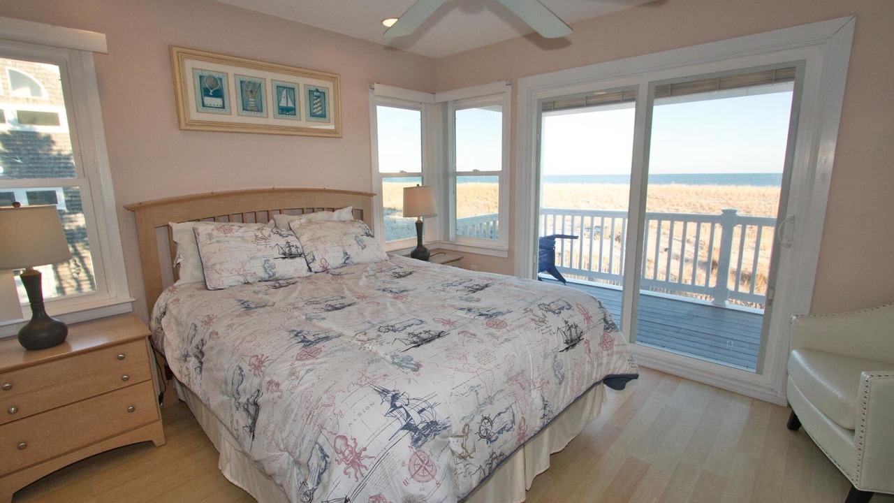 Photo of Bedroom in Loveladies