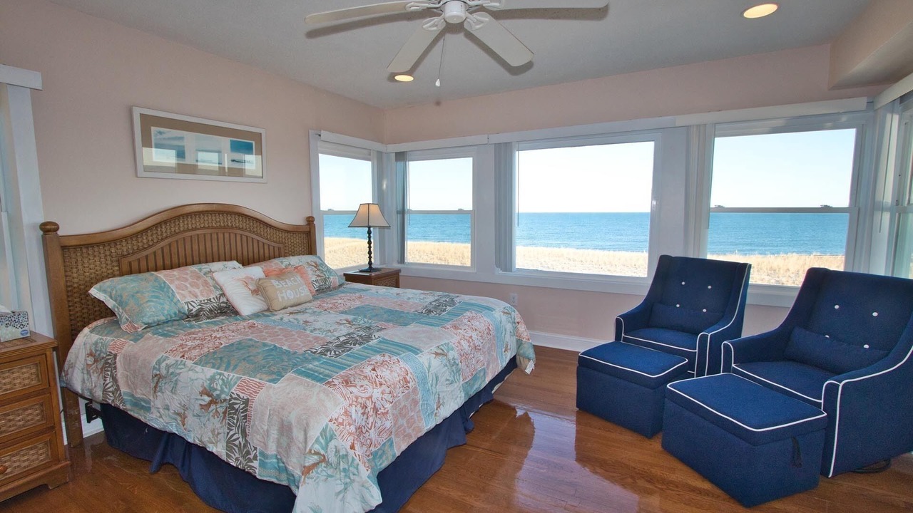 Photo of Bedroom in Loveladies
