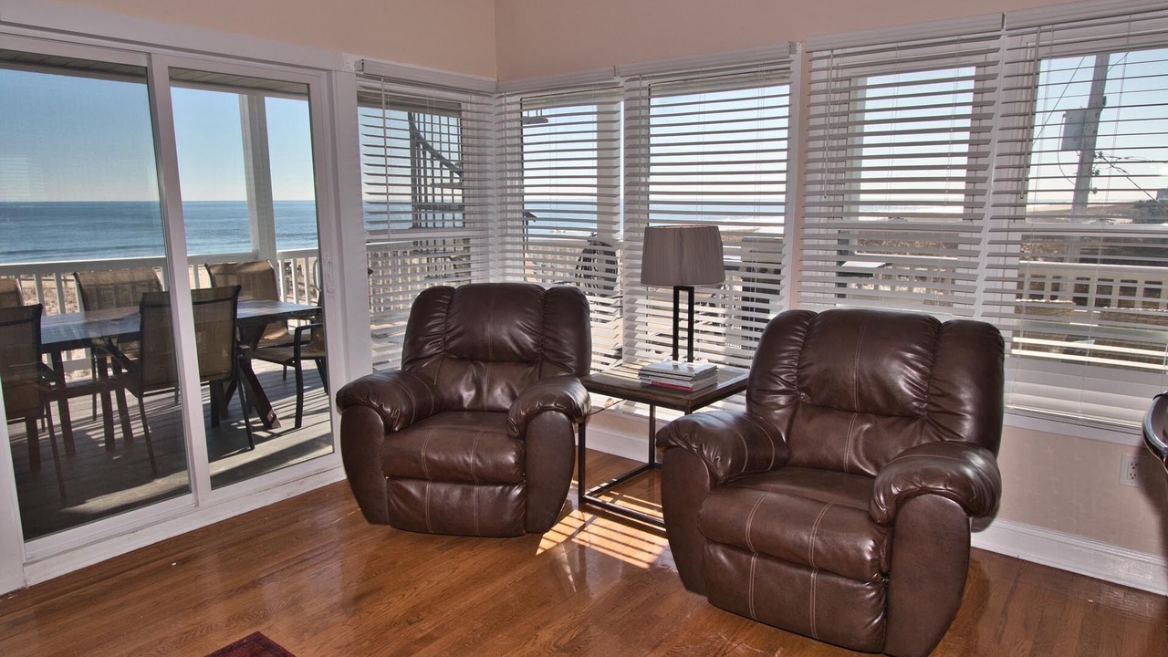 Photo of Livingroom in Loveladies