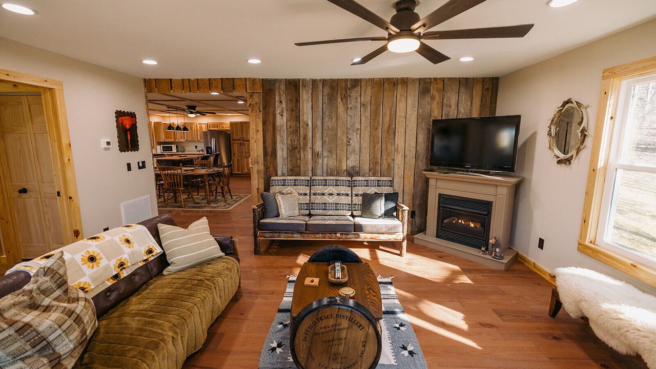 Photo of Livingroom in Mount Vernon