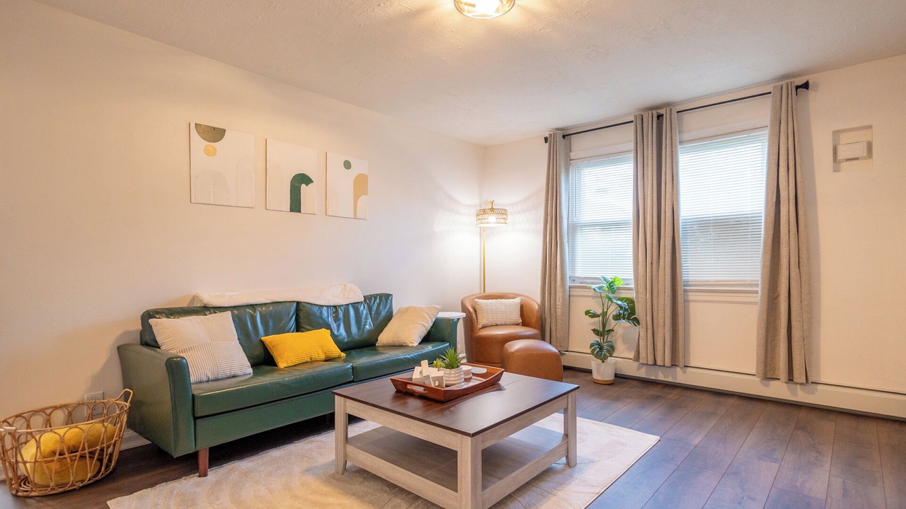 Photo of Livingroom in Passaic
