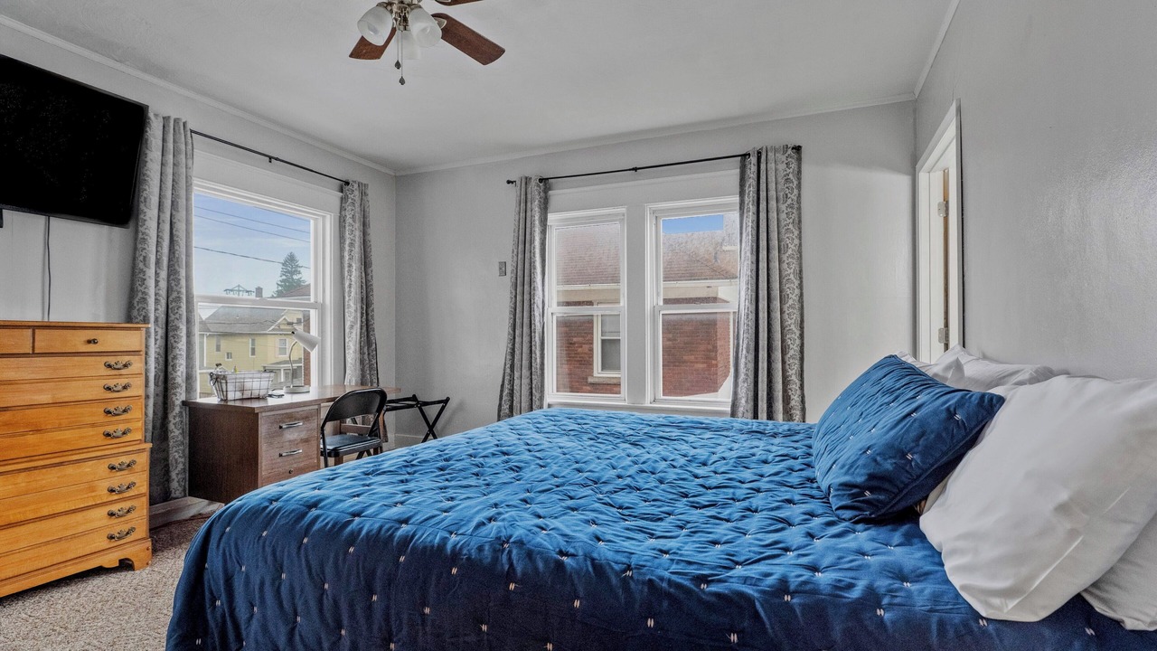 Photo of Bedroom in Erie