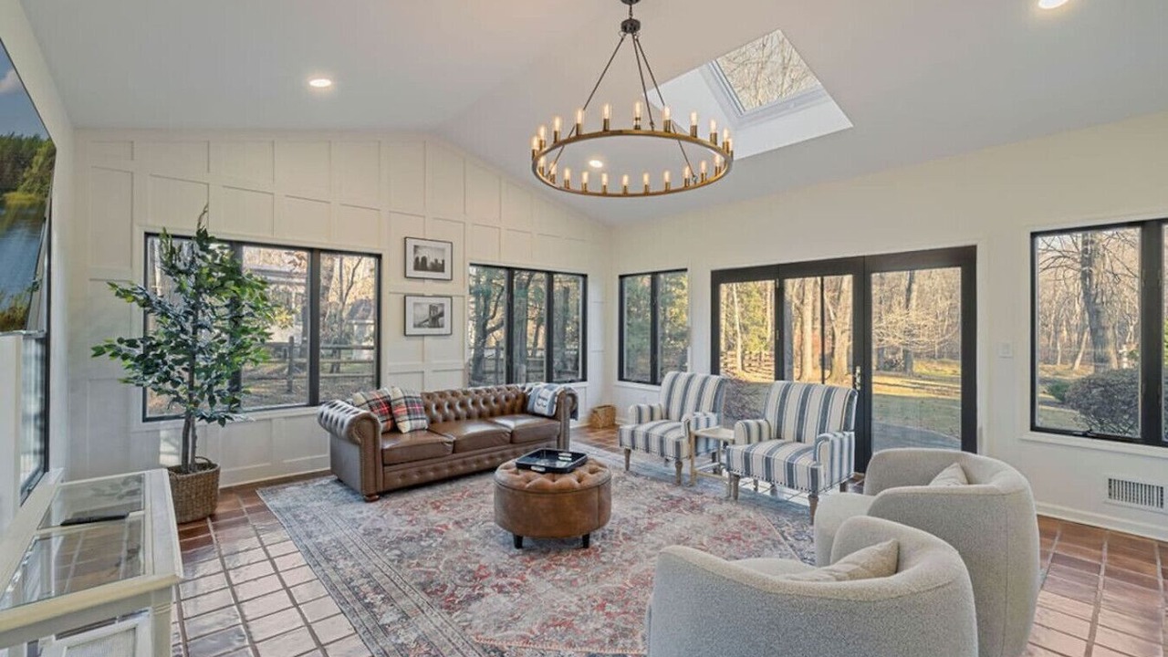 Photo of Livingroom in Montebello
