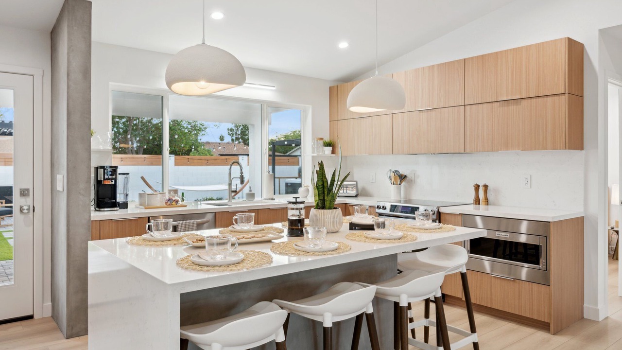 Photo of Kitchen in New Papago Parkway