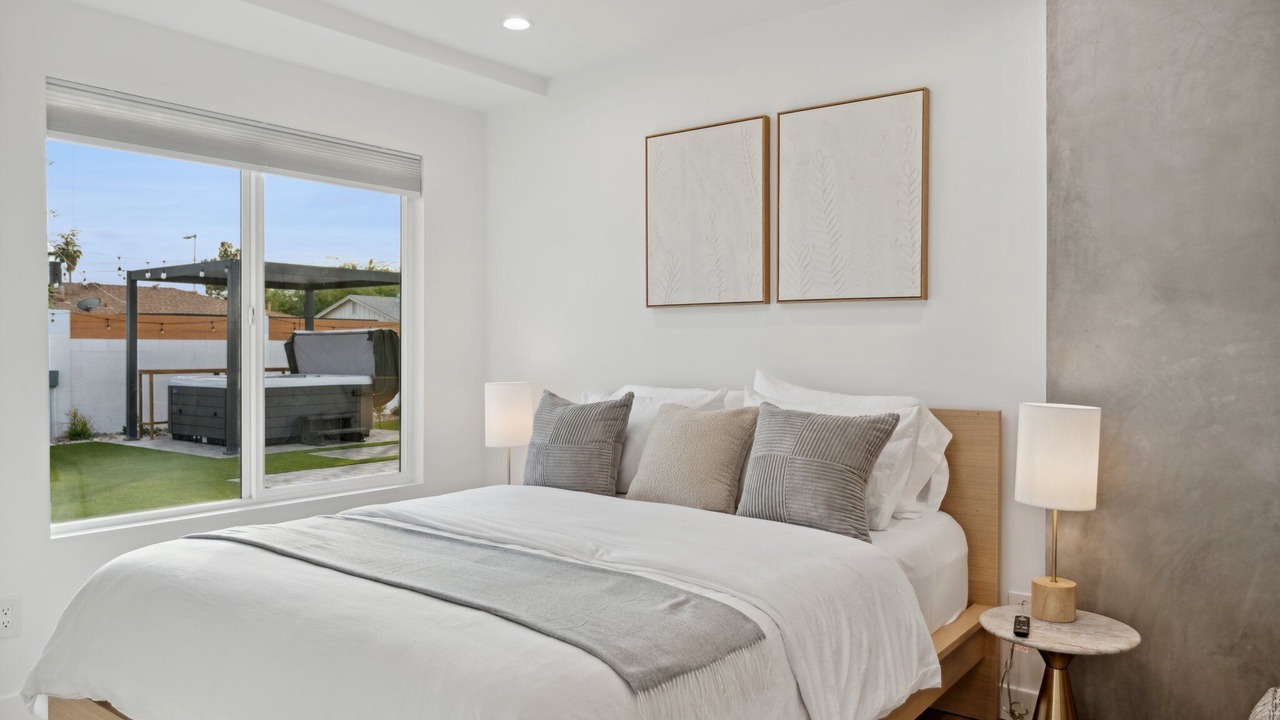 Photo of Bedroom in New Papago Parkway
