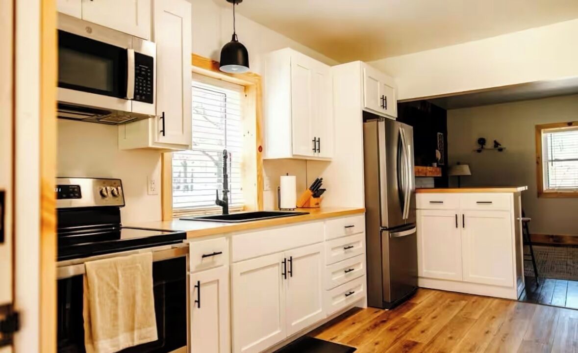 Photo of Kitchen in Laurelton