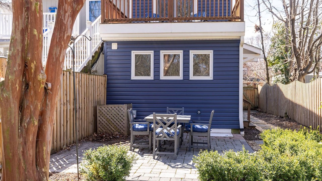 Photo of Patio Balcony in Eastport