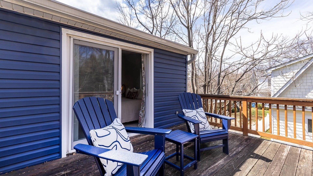 Photo of Patio Balcony in Eastport