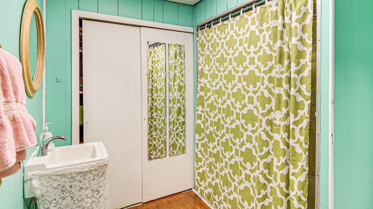 Photo of Bathroom in Fountain Hill