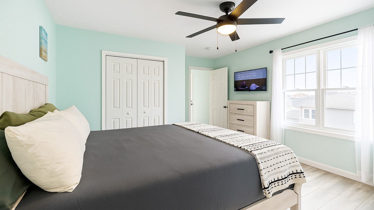 Photo of Bedroom in Ortley Beach
