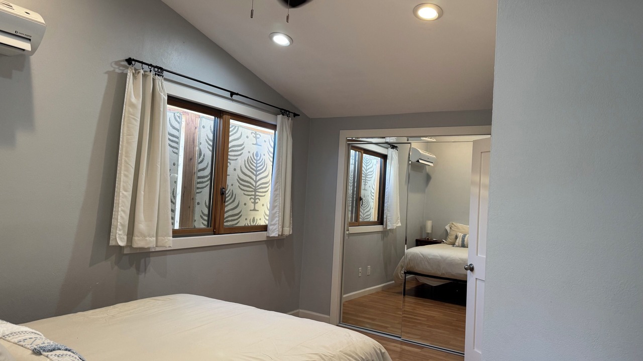 Photo of Bedroom in Sunset