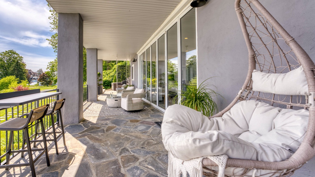 Photo of Patio Balcony in Ulster Park