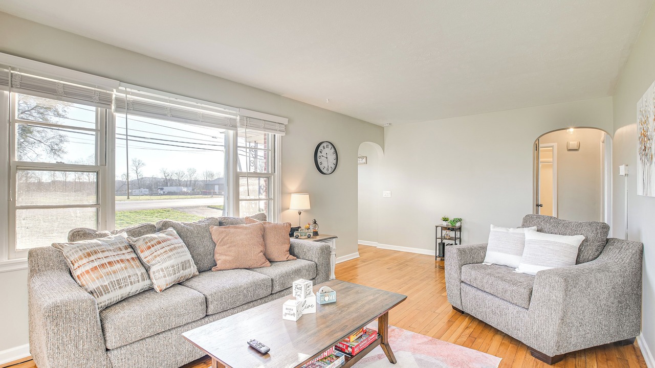 Photo of Livingroom in Newark