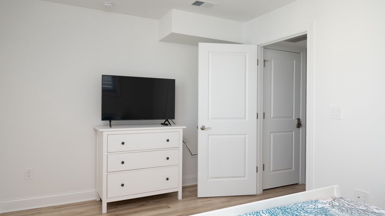 Photo of Bedroom in Seaside Heights
