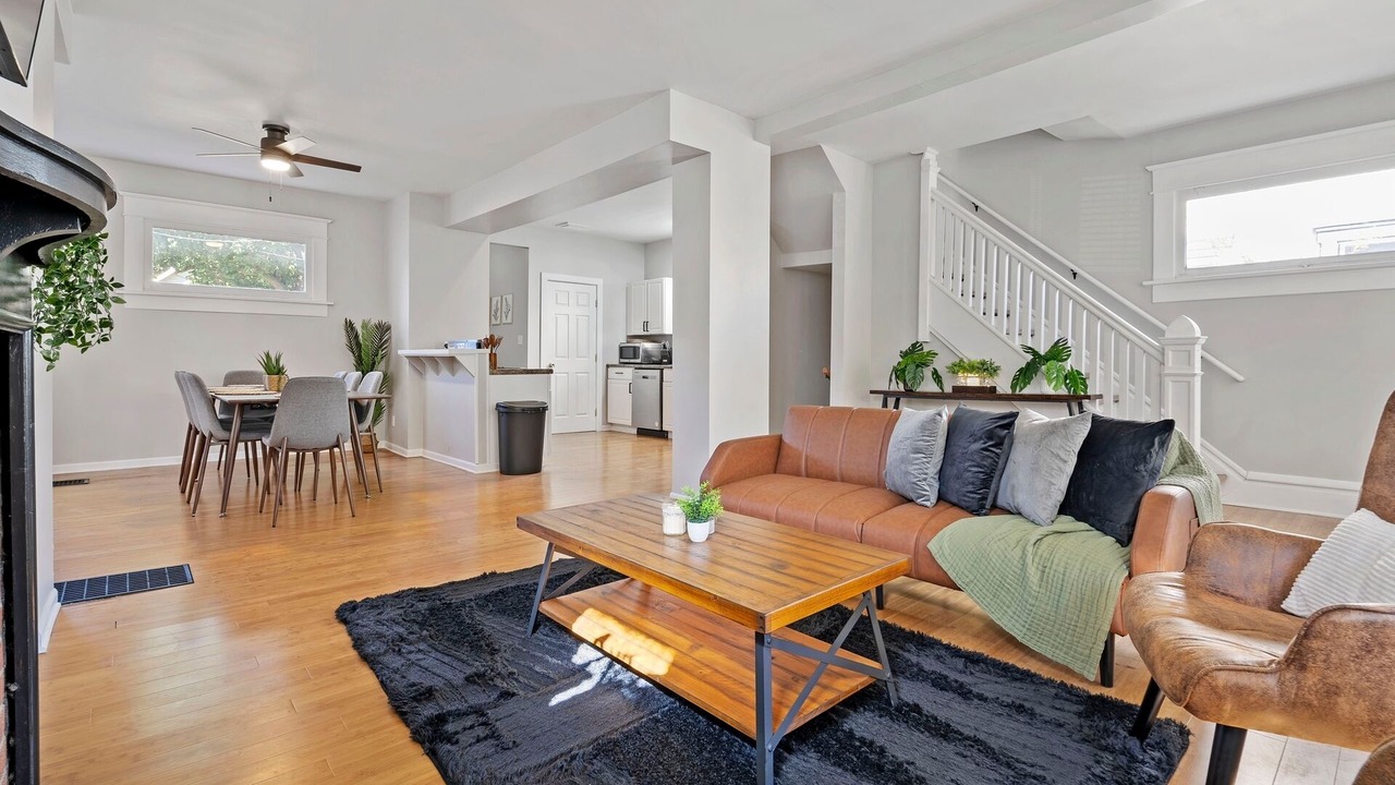 Photo of Livingroom in Old North Columbus