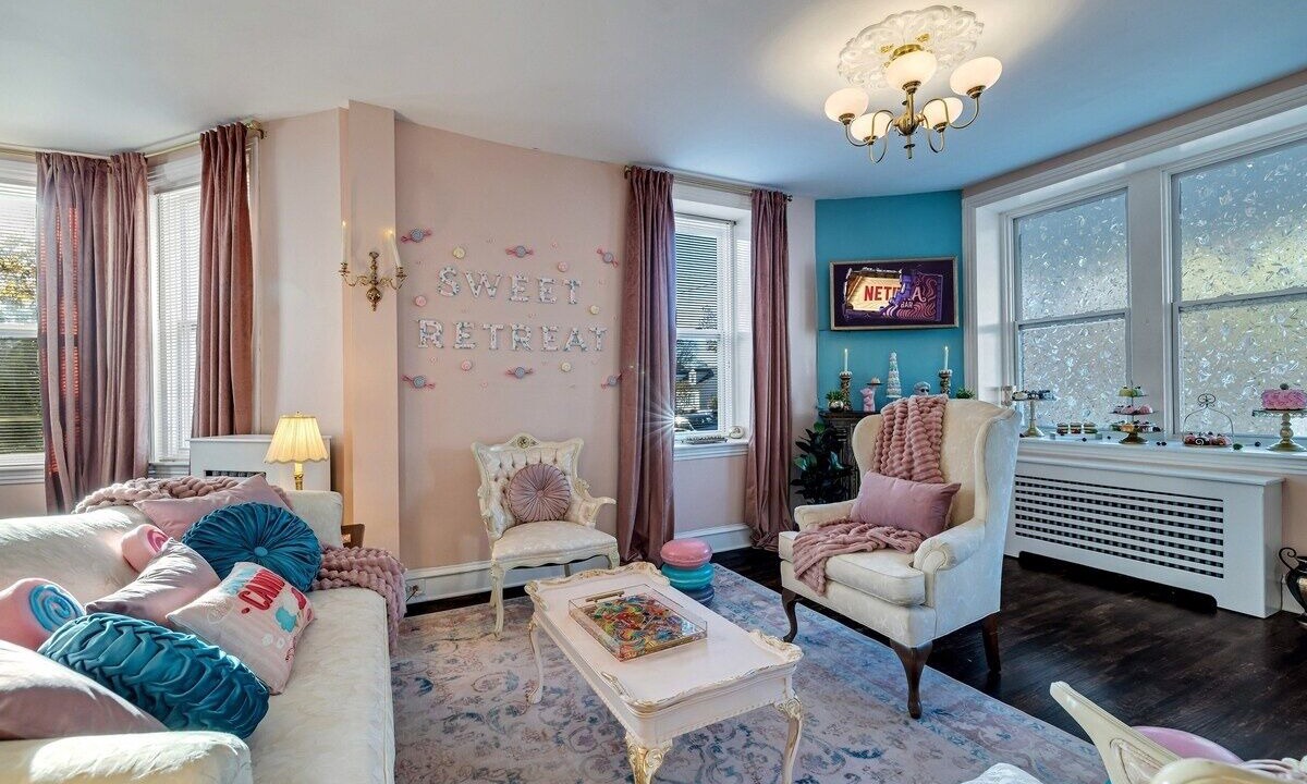 Photo of Livingroom in Annville