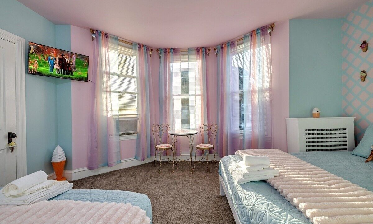 Photo of Bedroom in Annville