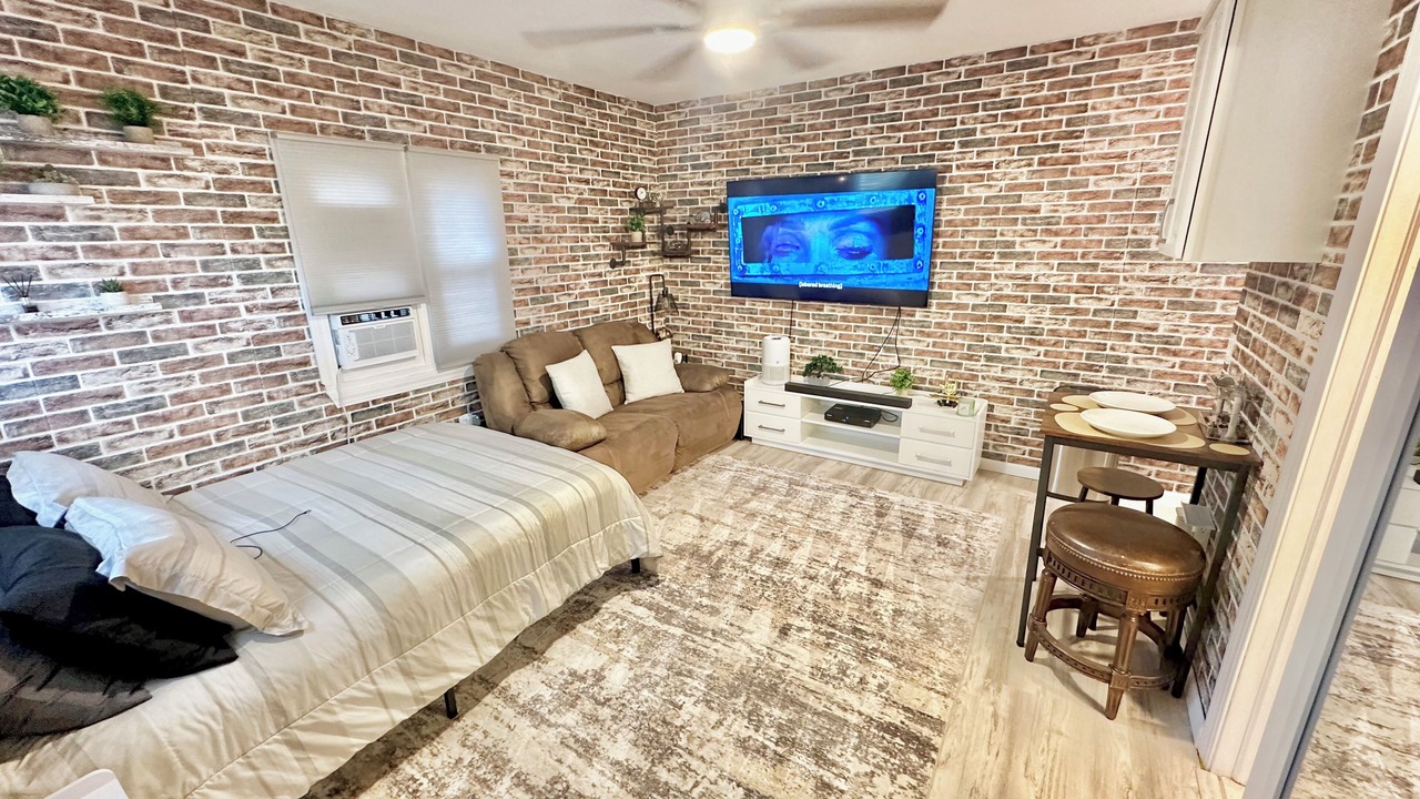 Photo of Bedroom in Jackson