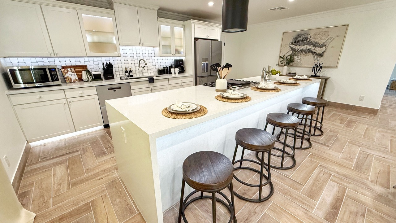 Photo of Kitchen in Scottsdale Estates Nine
