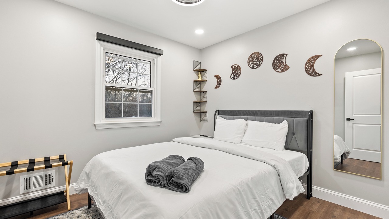 Photo of Bedroom in Sudley